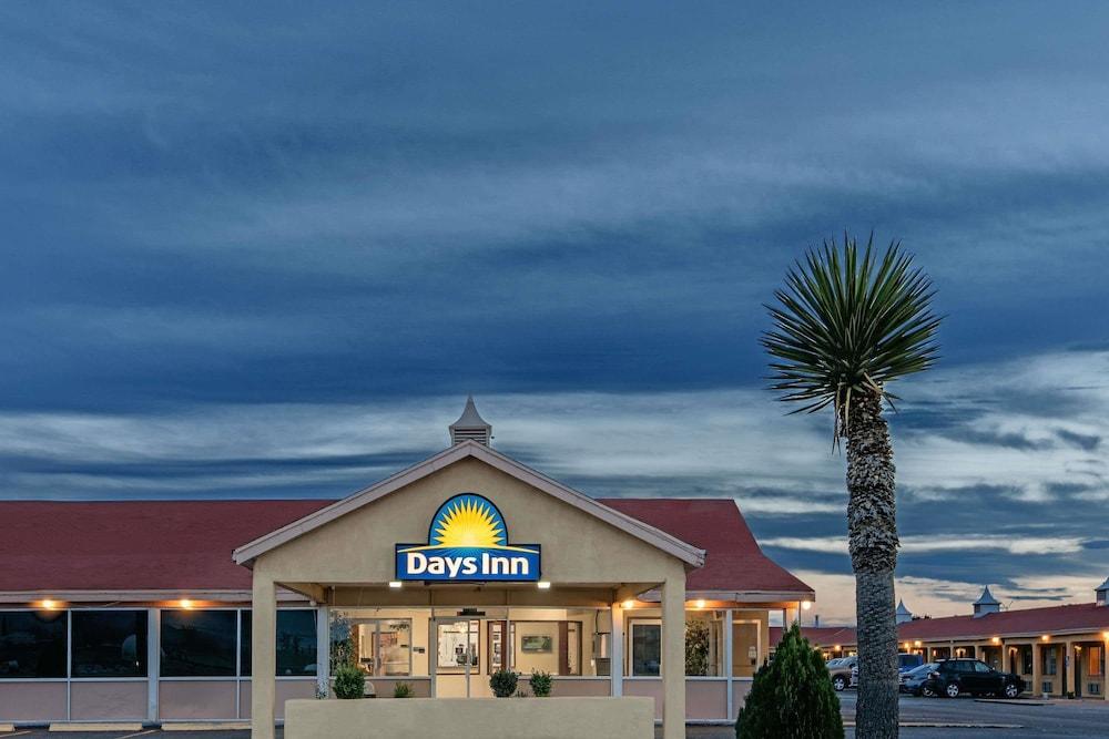 Days Inn By Wyndham Van Horn Tx Exterior photo